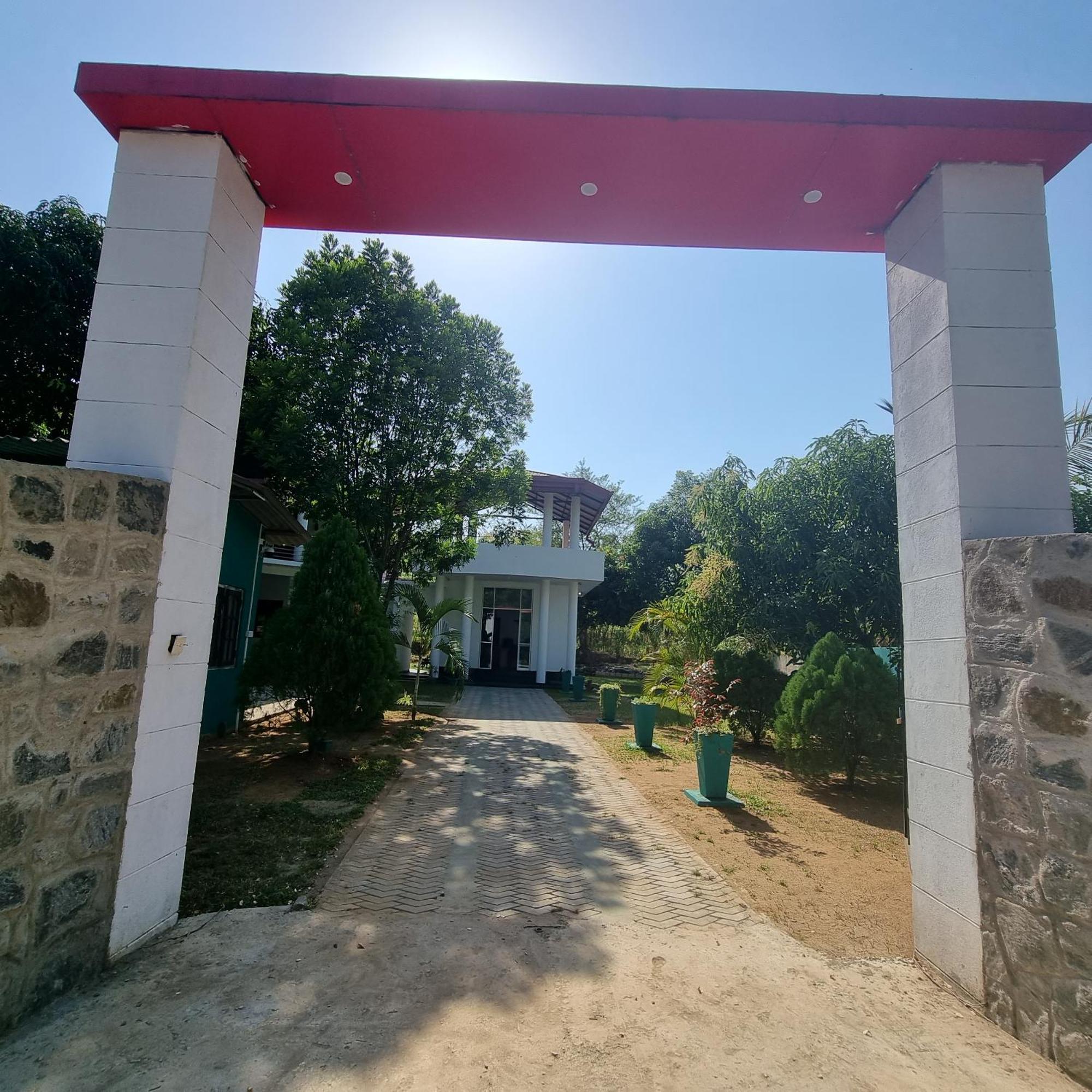White Win Villa Elewala Exterior foto