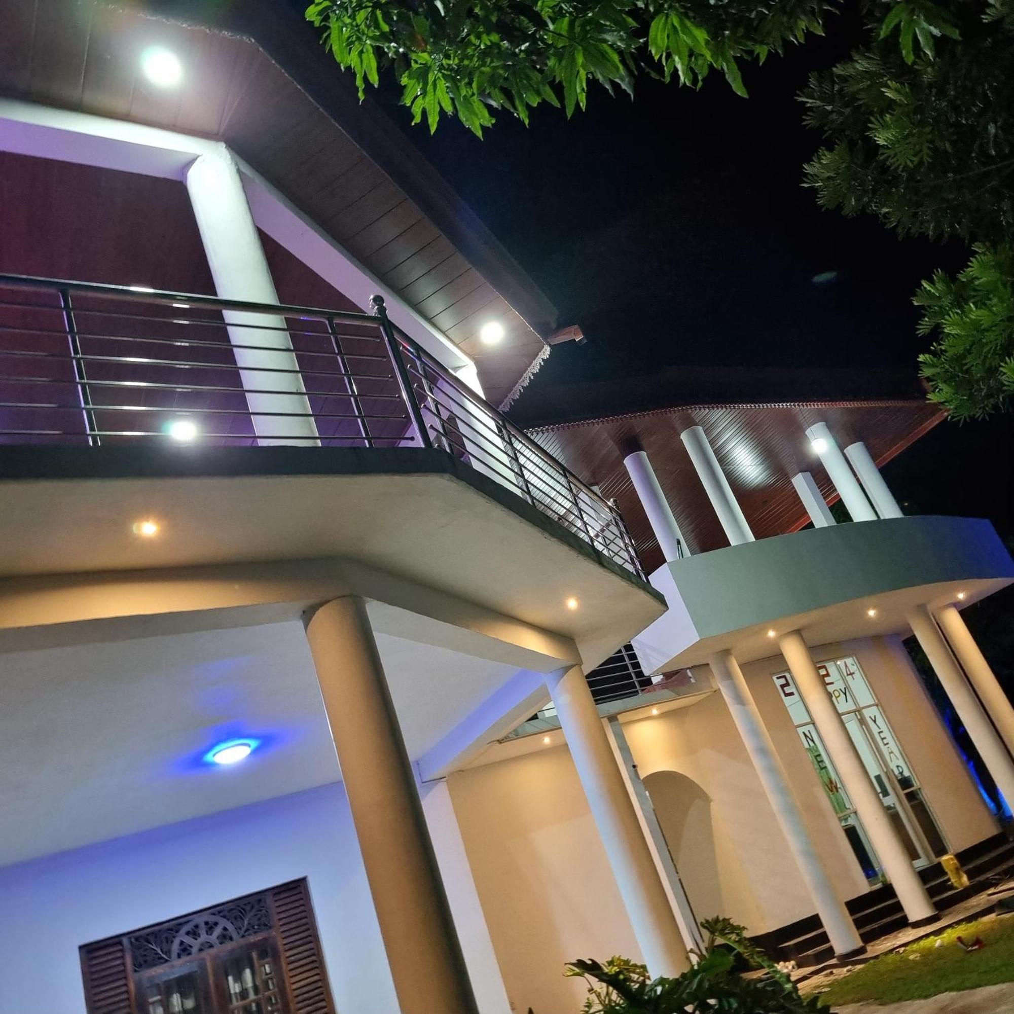 White Win Villa Elewala Exterior foto