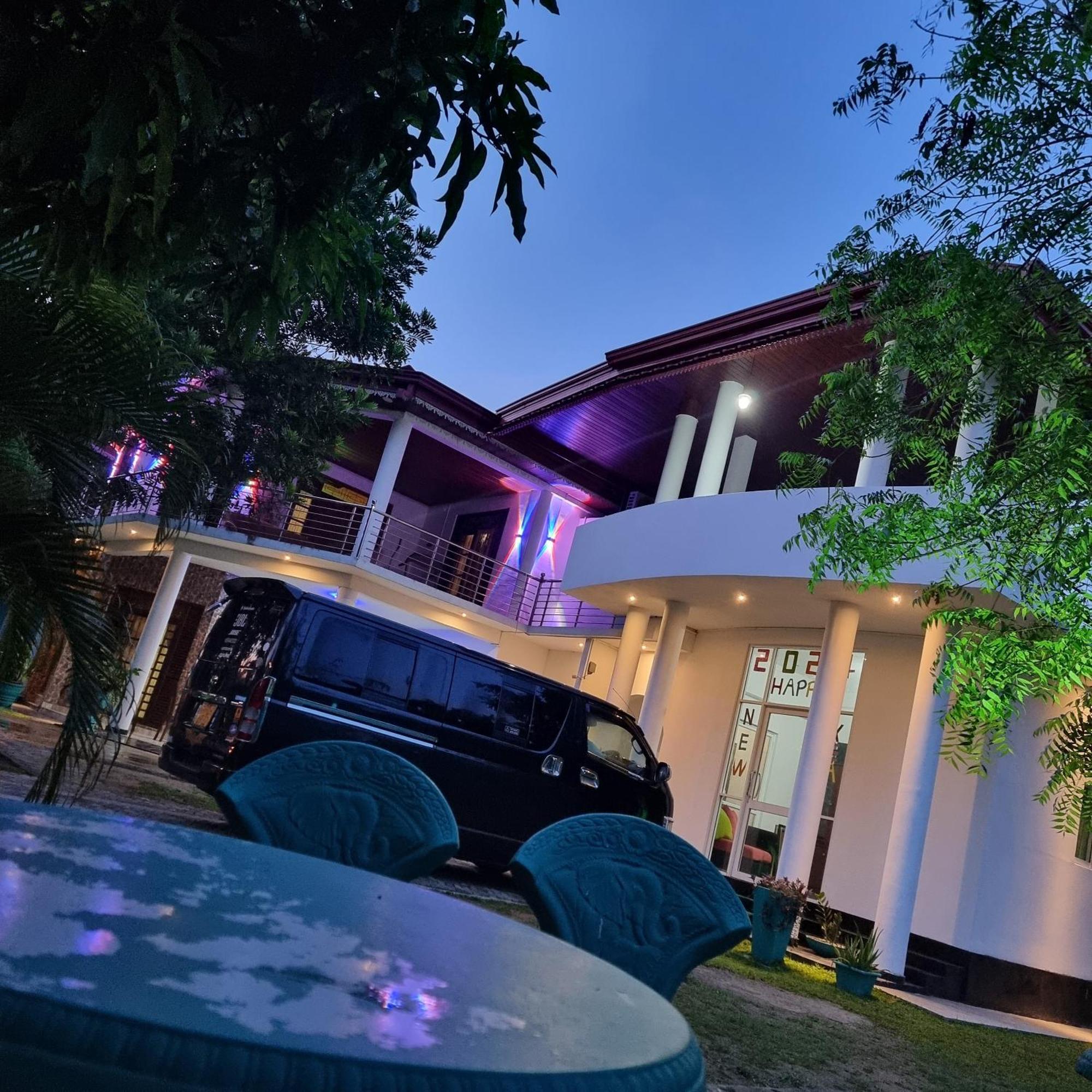 White Win Villa Elewala Exterior foto